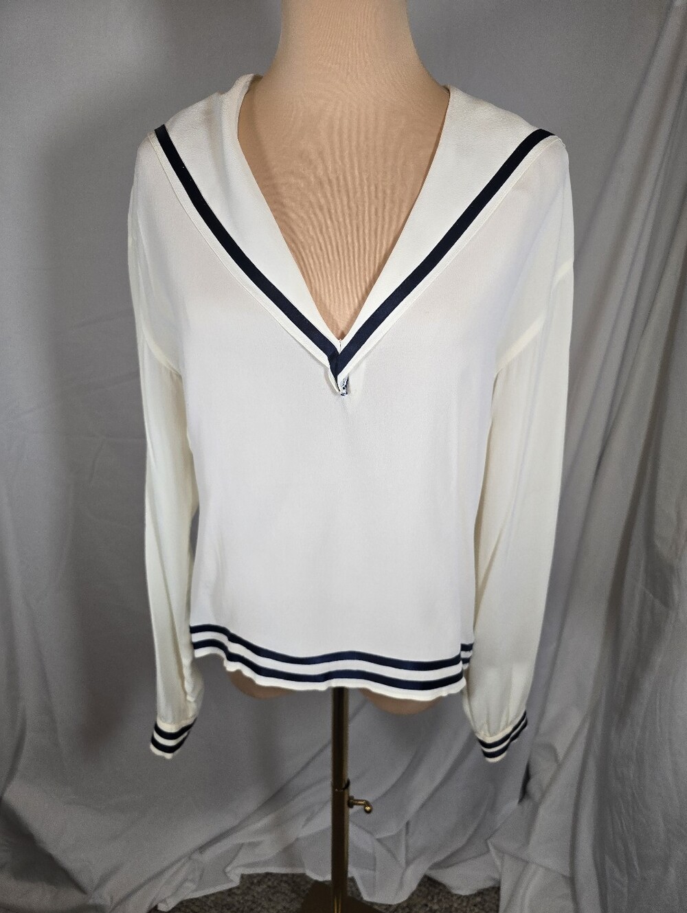 Vintage Women's Cream Sailor V-Neck Long Sleeve Tunic with Navy Trim